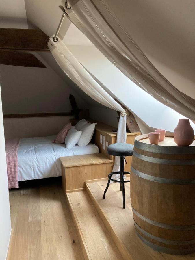 Le Moulin De Bretigneul Bed & Breakfast *